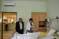 Klímákat ajándékozott Szolnok önkormányzata a Hetényi kórháznak